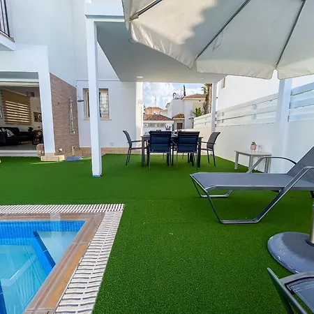 Allegra Villa *